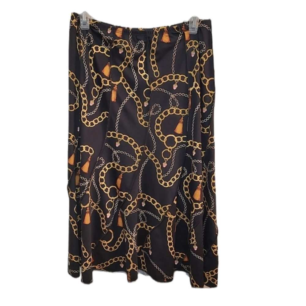 🤯 2/$15 Zooni Black Skirt with Gold Chain Print Size Medium-Large (M/L)